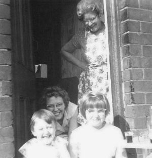 kim-lyn-jean-sarah